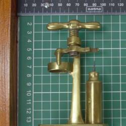 UK HAW CAP A63½ Brass pusher (5)
